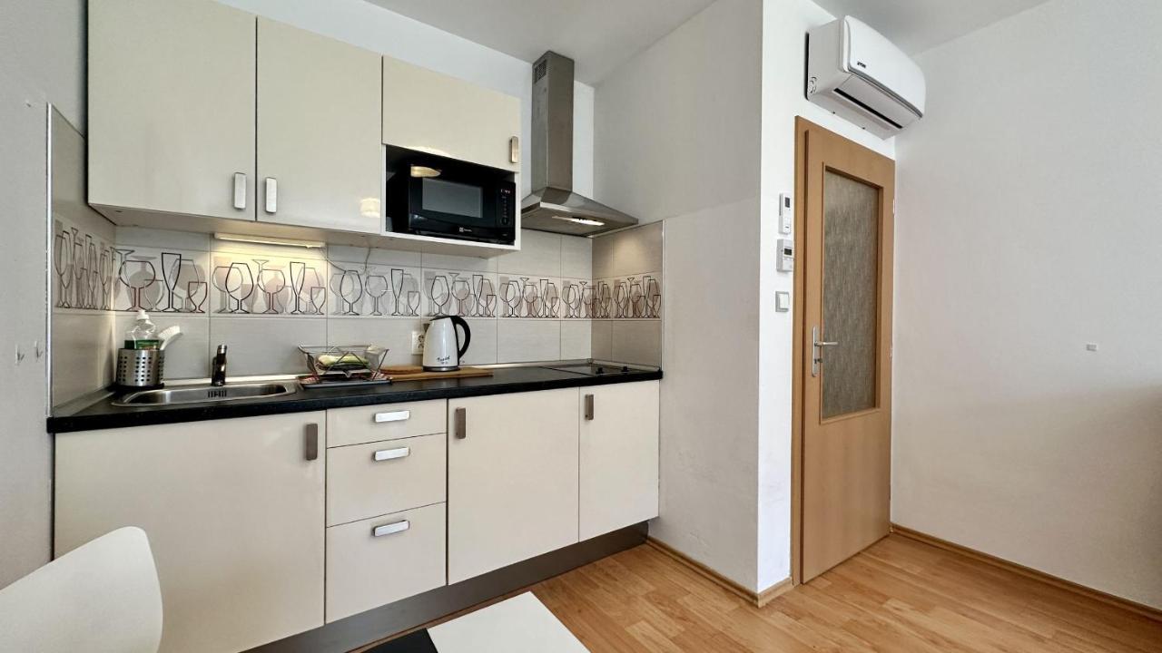 Ubytovani Trebon - Apartmany Rozmberk, Svet A Bastyr المظهر الخارجي الصورة